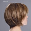 Perruque carré chic, une coiffure moderne