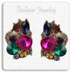 Boucles d'oreilles clips tendance, ornée de strass