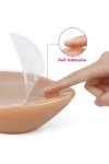 Faux seins  réalistes, forme triangle pour une apparence naturelle