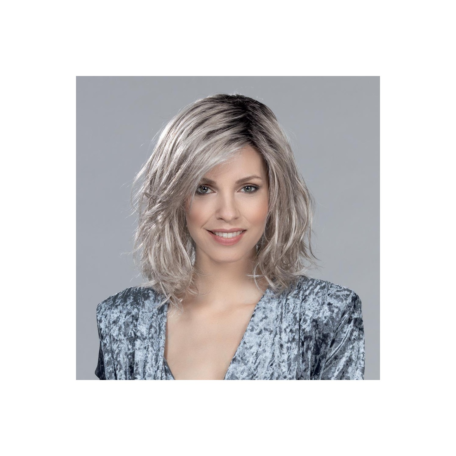 Perruque courte, une coiffure magnifique, indémodable 