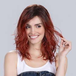 Perruque dégradée mi- longue, une coiffure tendance