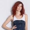 Perruque dégradée mi- longue, une coiffure tendance