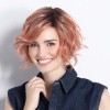 Perruque "Cookie Mono Part", une coiffure audacieuse et moderne