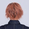 Perruque "Cookie Mono Part", une coiffure audacieuse et moderne