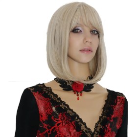 Perruque courte et séduisante avec coupe carré et frange lissée