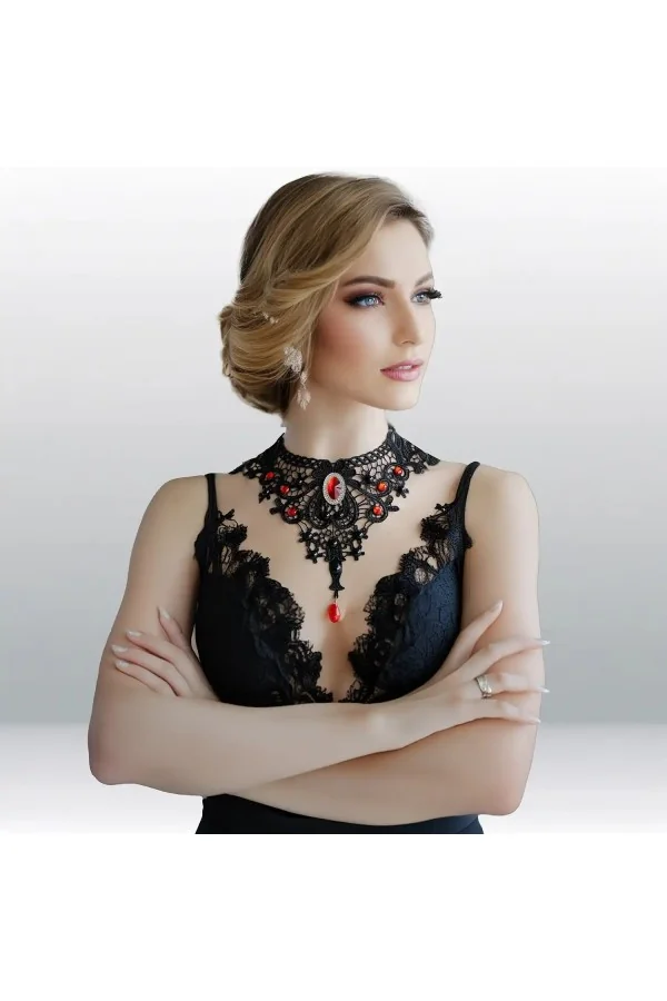 Collier gothique dentelle et perles