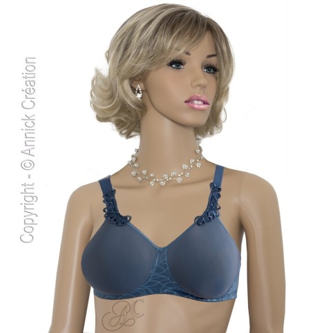 Soutien-gorge fantaisie, spécial faux seins