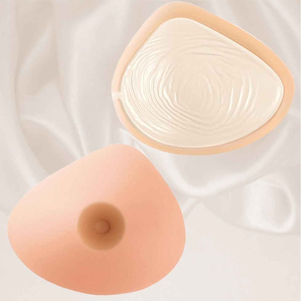 Faux seins, Natura 3E, forme asymétrique Faux seins, Natura 3E, forme asymétrique