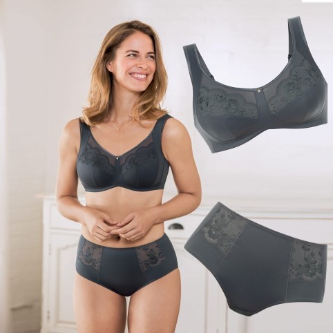 Ensemble lingerie motifs, soutien-gorge pour faux seins