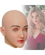 Masque féminin tête pleine, un visage réaliste 