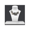 Collier séduction motif floral, métal nacré